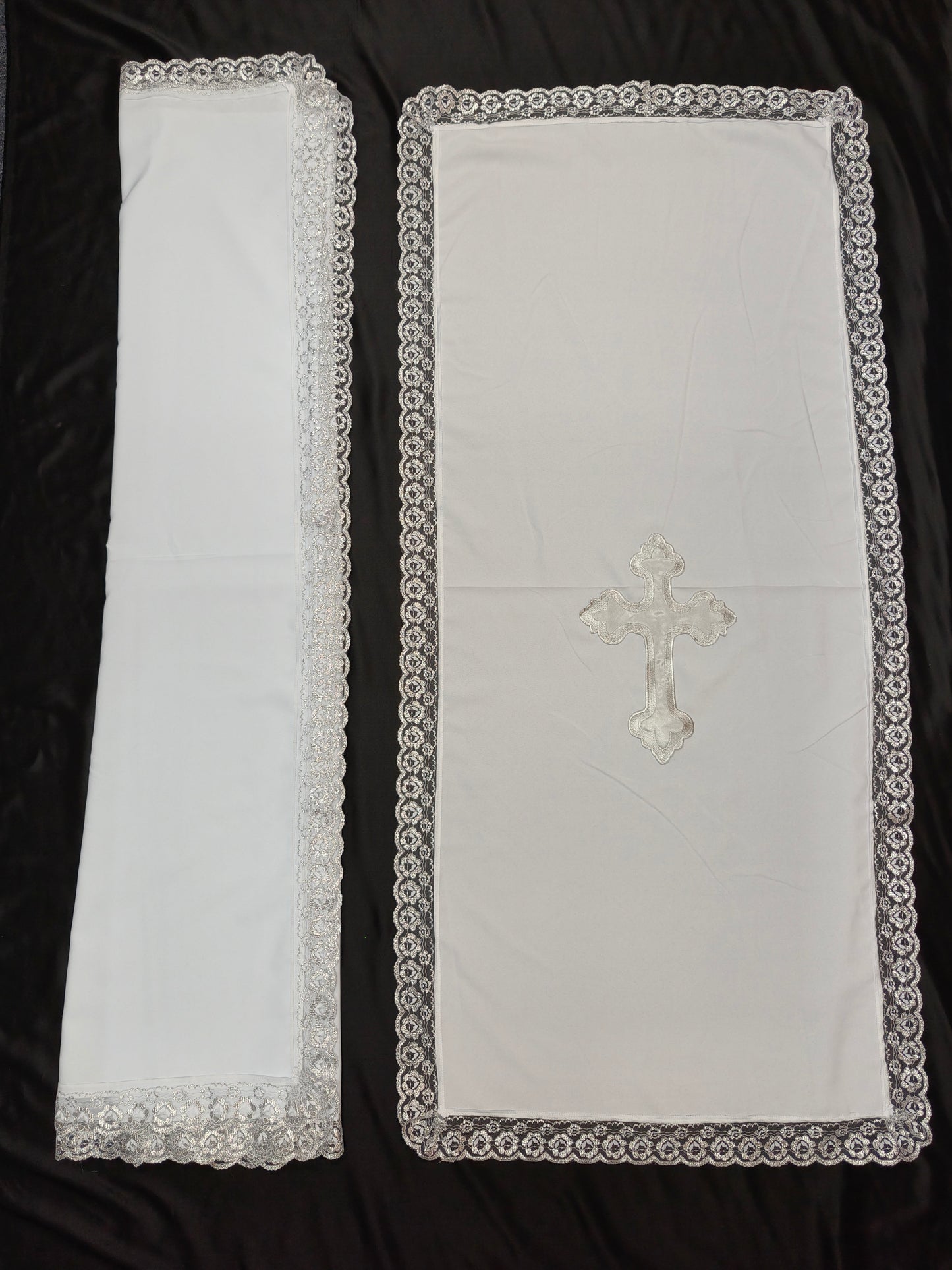 PULPIT & TABLE COVER SET (WHITE & WHITE CROSS)