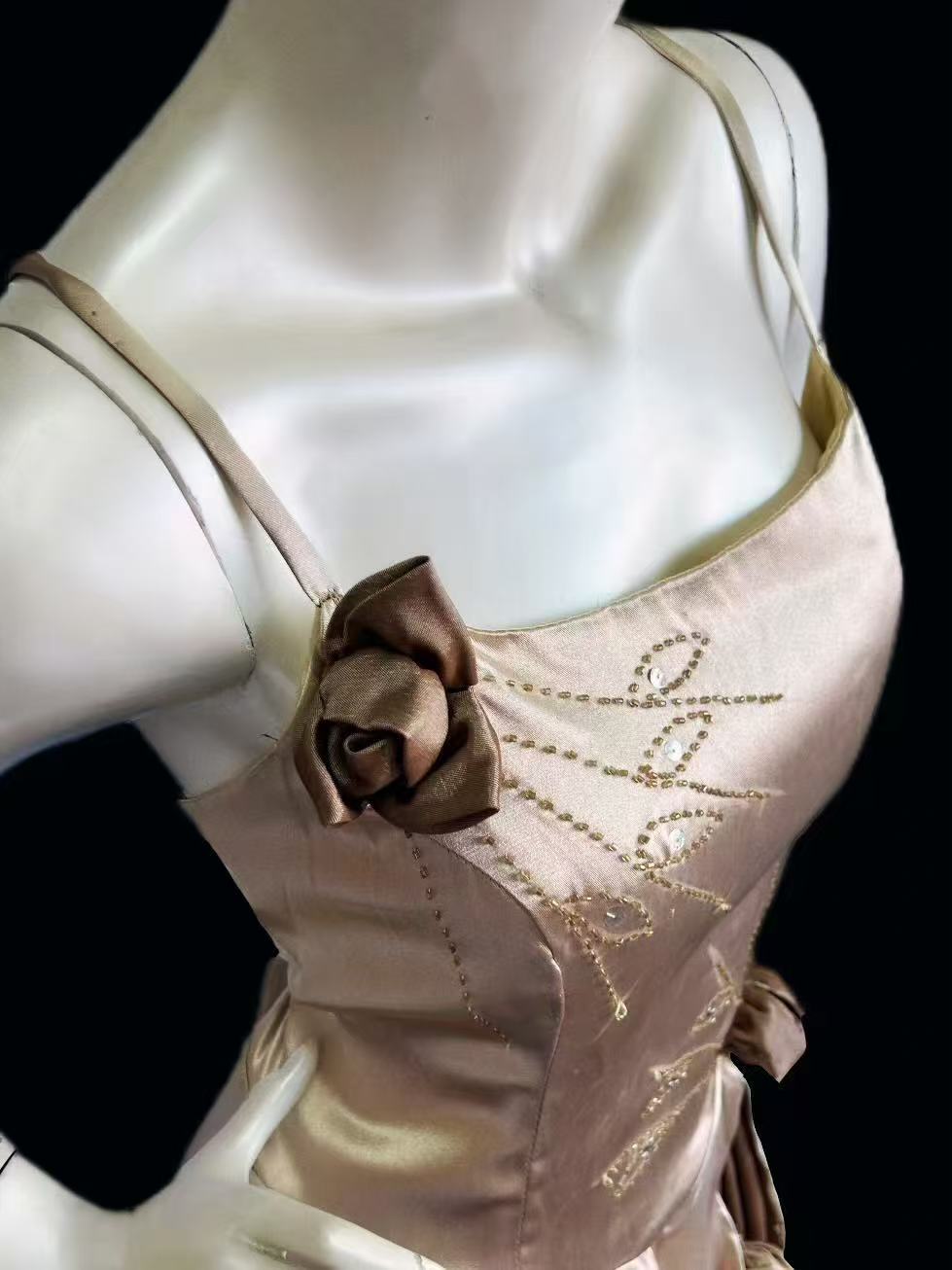 BALL DRESS (CHAMPAGNE GOLD)