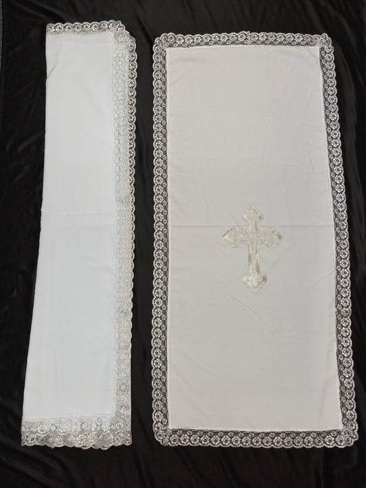 PULPIT & TABLE COVER SET (WHITE & WHITE CROSS)