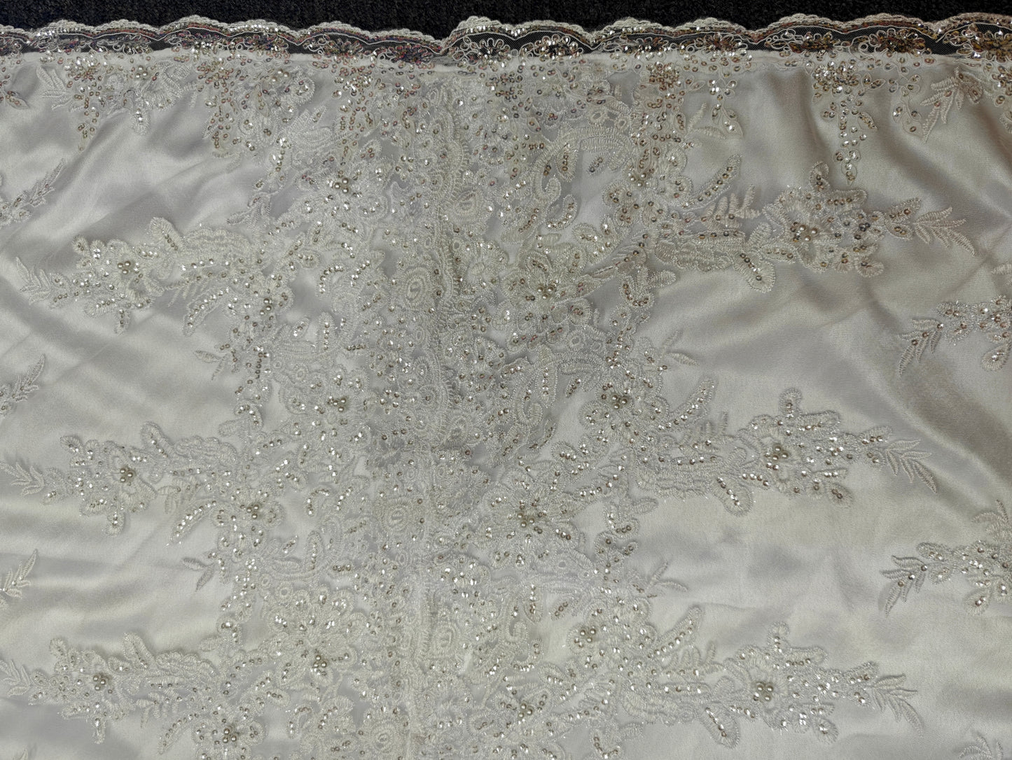 FIDAU(Tonga coffin cover) Bling flowers lace style