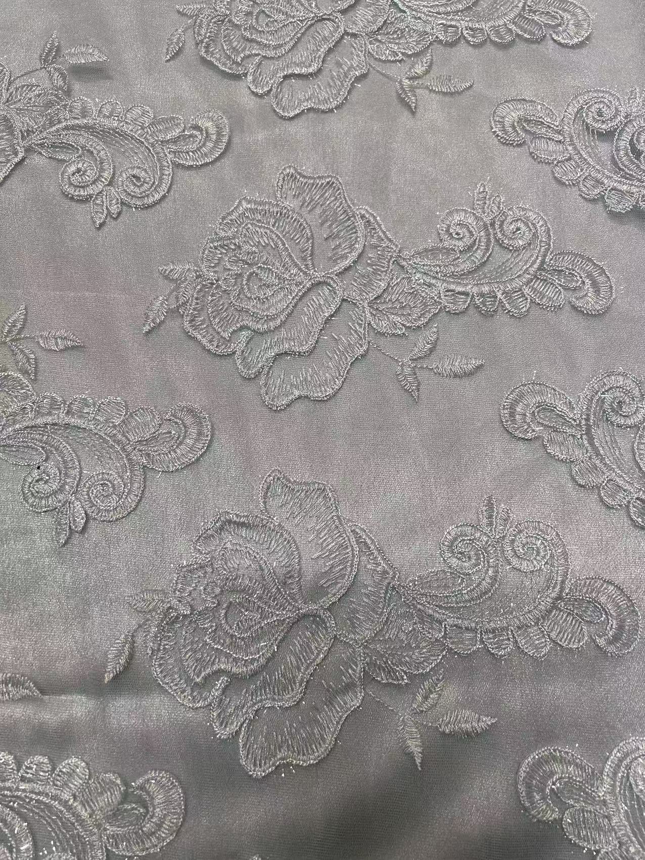 CUSTOMIZE White flowers lace coffin cover